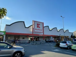 Realizovaná zakázka společnosti inter - stav -> Kaufland v Olomouci